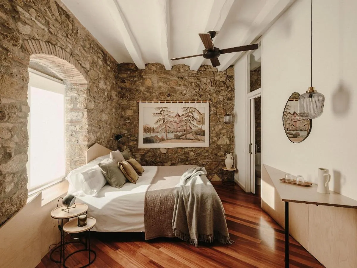*** Bed & Breakfast Paratgea Llinars del Valles Spain