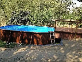 Paratgea Llinars del Valles Bed & Breakfast