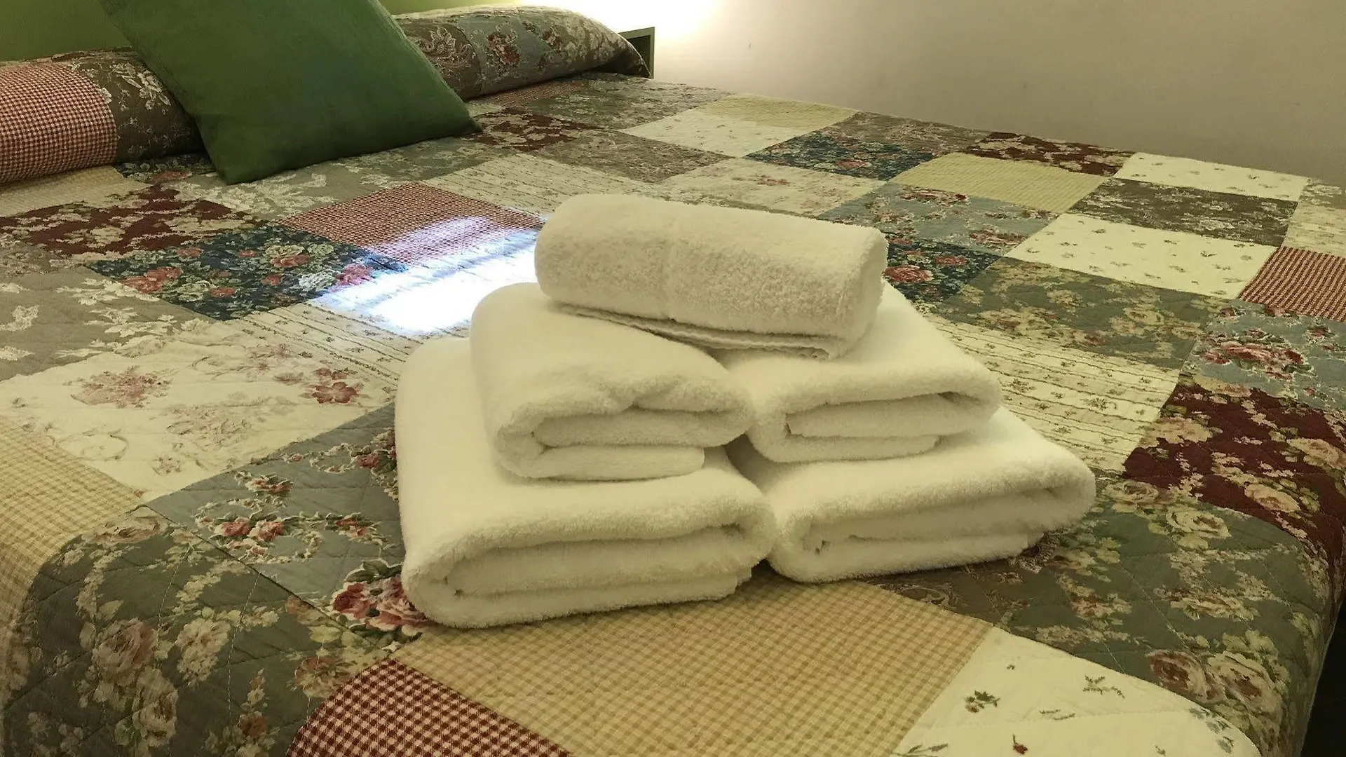 Bed & Breakfast Paratgea Llinars del Valles